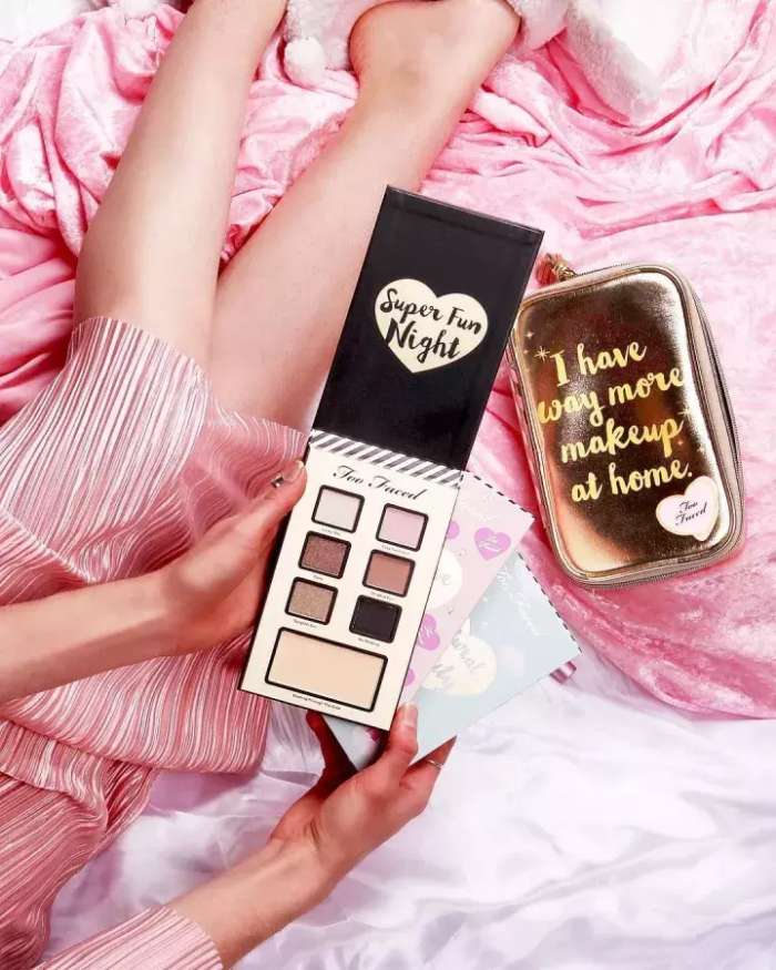 merrychristmas圣诞限定,merrychristmas美妆手绘