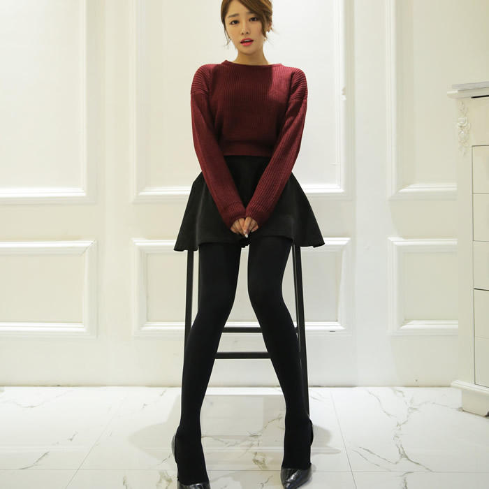 哪个长度的裤袜显腿直,腿粗适合过膝袜还是连裤袜