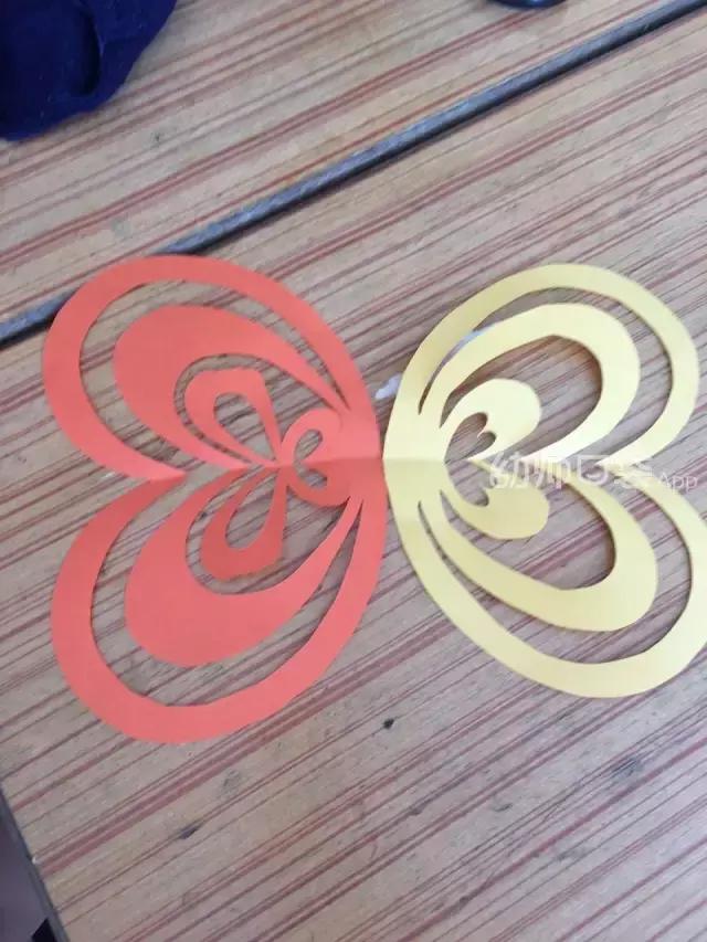 一把高颜值剪刀,怎么做好看的新年剪纸