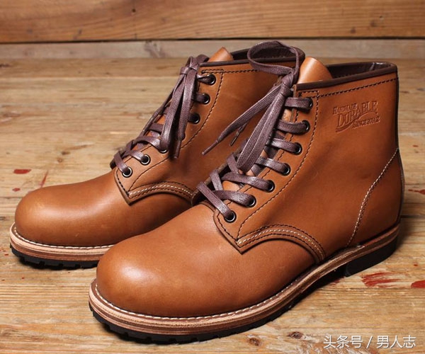 秋冬穿搭必备神器男士图片,秋冬款男士工装靴