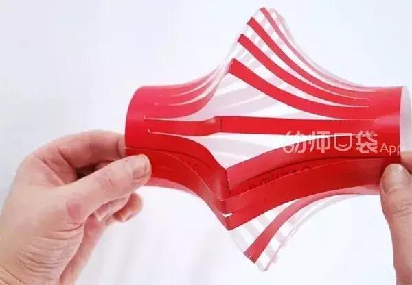 一把高颜值剪刀,怎么做好看的新年剪纸