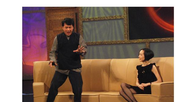 成龙地位高明星都鞠躬,成龙国际影响力奥斯卡