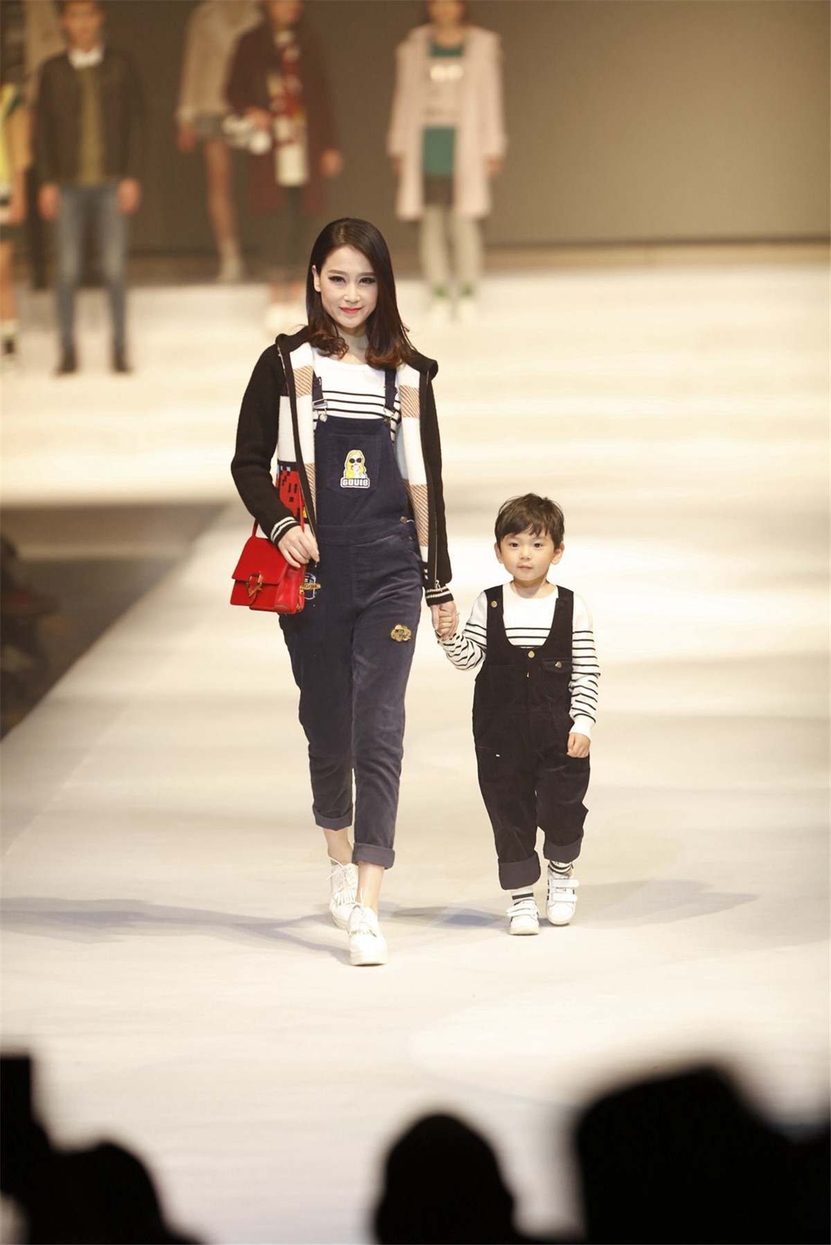 品牌大秀,品牌大秀完整版