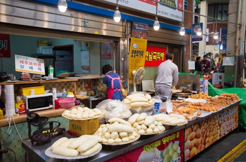 吃货必去旅游的地方,吃货必去的三大城市