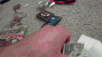 明天愚人节|小财送你办公室整蛊全攻略，对不起了，领导！