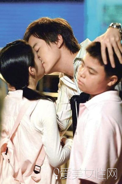 心花路放吻戏视频,心花路放精彩片段