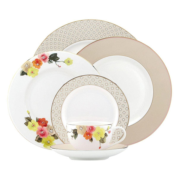 “china”这点事儿：有钱人都在用什么喝茶？