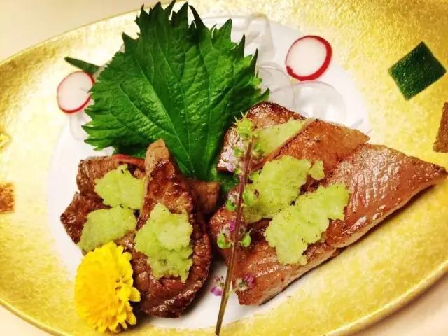 曼莉专栏｜葡萄*妞小**随妈游日本