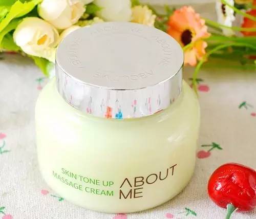 护肤品界网红们，不是明星就是代购商把她们捧红到现在