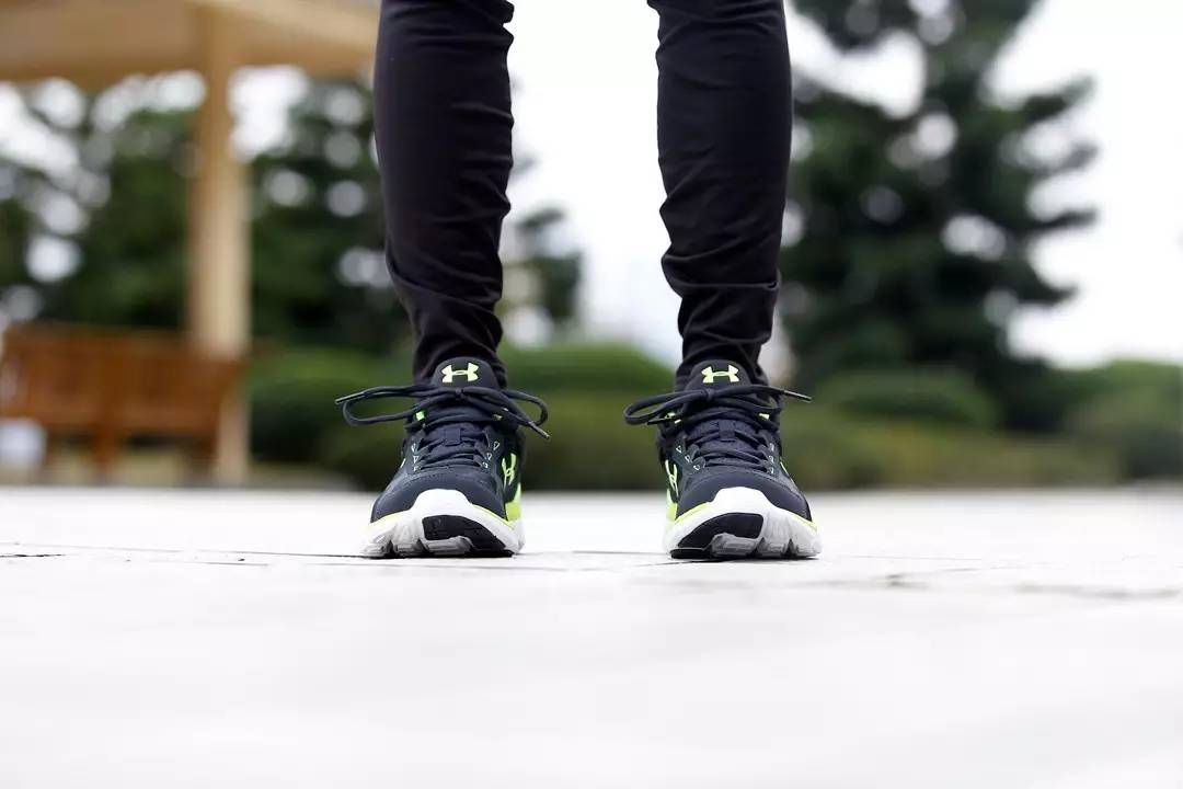 underarmourinfinity跑鞋,underarmour最强跑鞋