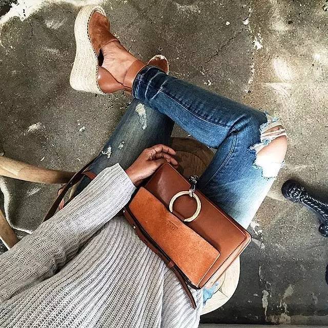 “半小时遇到4个同款”|留学生撞包大调查