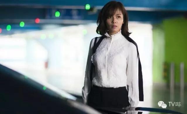 刘涛欢乐颂蓝色背带裤品牌,刘涛欢乐颂同款背带裤