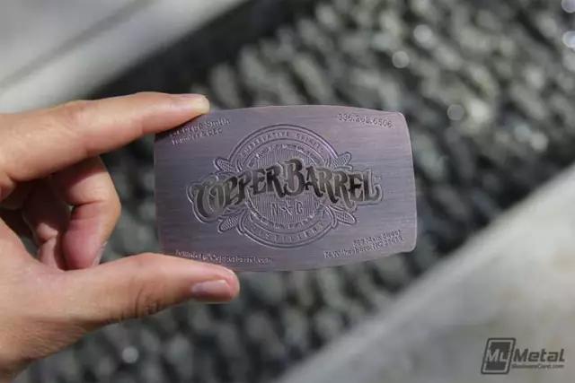 黑色金属名片,纯黄金名片