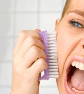 脂溢性皮炎用什么洗面奶,脂溢性皮炎用什么洗发水