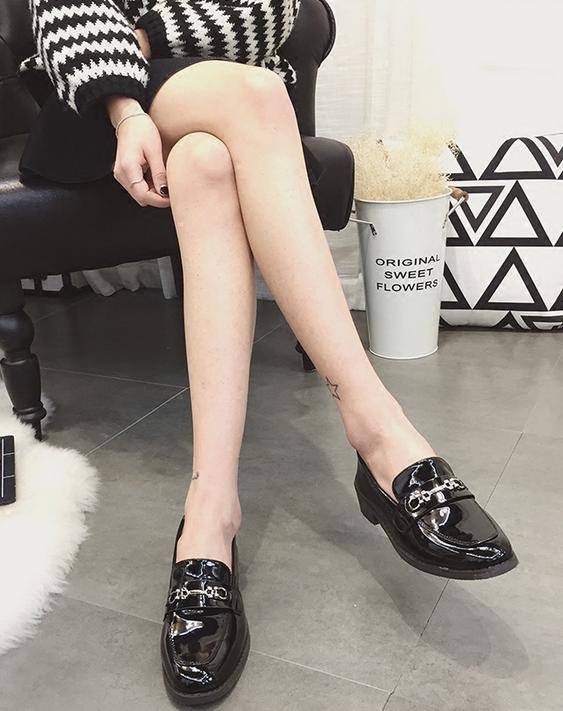 又好看又好穿的实用时尚女鞋,英伦风个性女鞋新款2022爆款