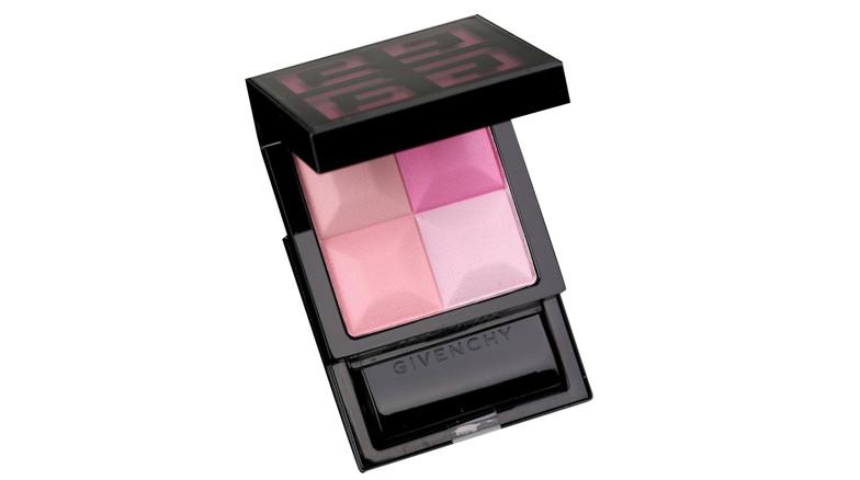 耳朵腮红画法,韩系耳朵腮红