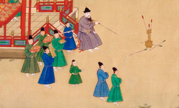 游戏不单能健身，还能出干部，高俅就因擅长踢足球而官升太尉