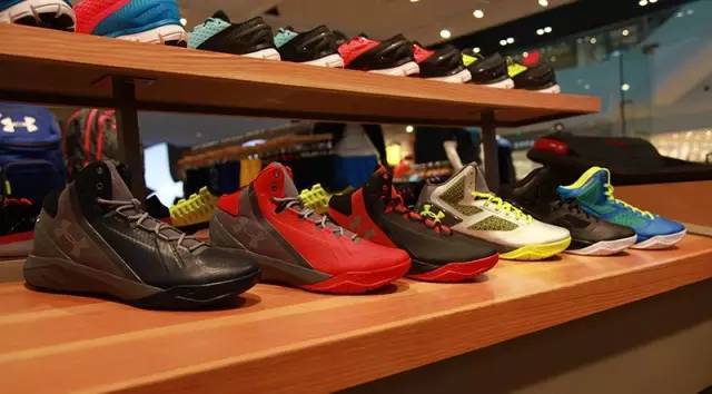 [爆料]99元的iPhone6s和89的神仙水，在成都大悦城