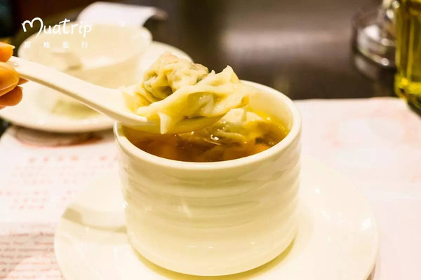 新款LV包包,最便宜的lv的包包多少钱