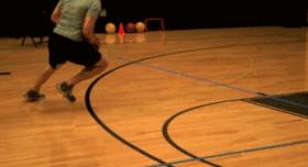 篮球快速上篮教学,篮球后撤步教学慢动作分解