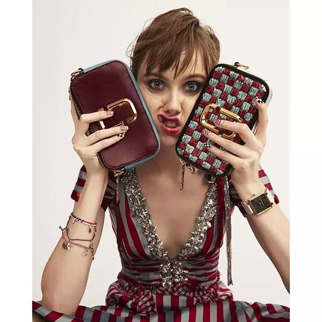 “半小时遇到4个同款”|留学生撞包大调查