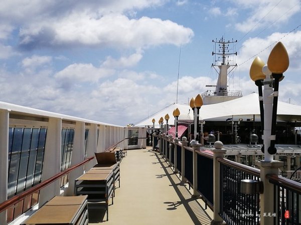 珊瑚海日本,陪你去看海底世界