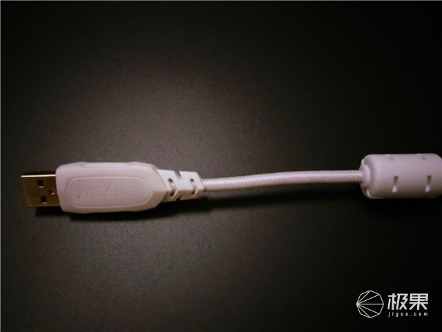 我生活工作中的白马王子，612机械键盘体验