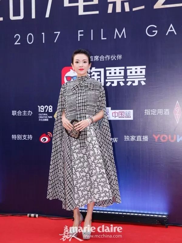 你不要过圣诞节了，你衣品不够