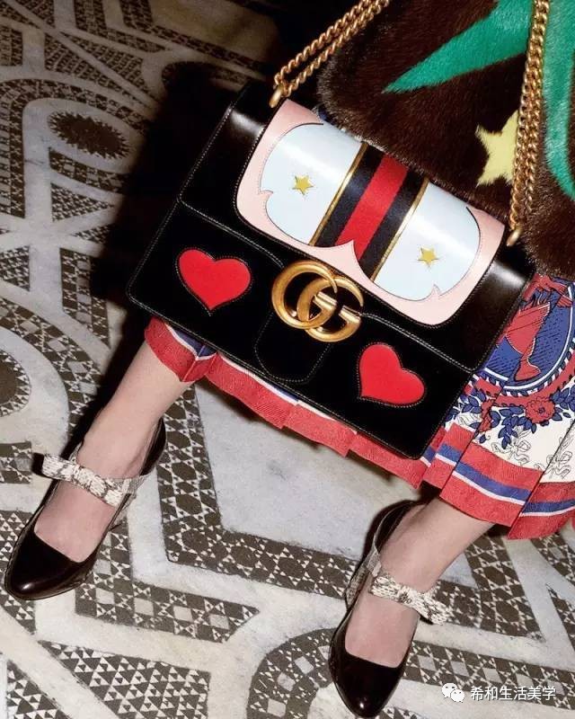 买gucci包包在香港哪个商场便宜,圣罗兰包包和gucci包哪个档次高