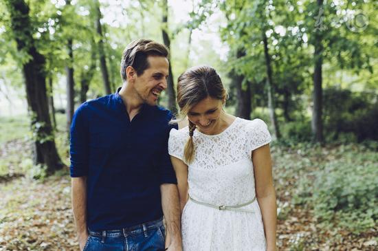 情侣之间吵架冷战怎么解决,情侣吵架了冷战了怎么解决