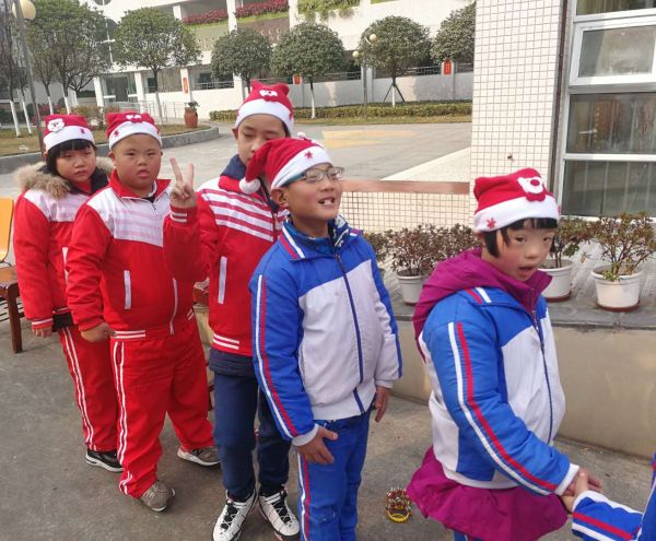 萨马兰奇开幕式,萨马兰奇气排球邀请赛开幕式