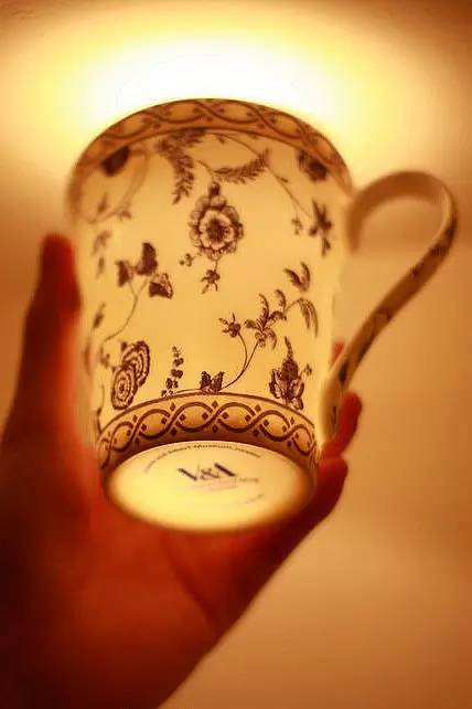 “china”这点事儿：有钱人都在用什么喝茶？