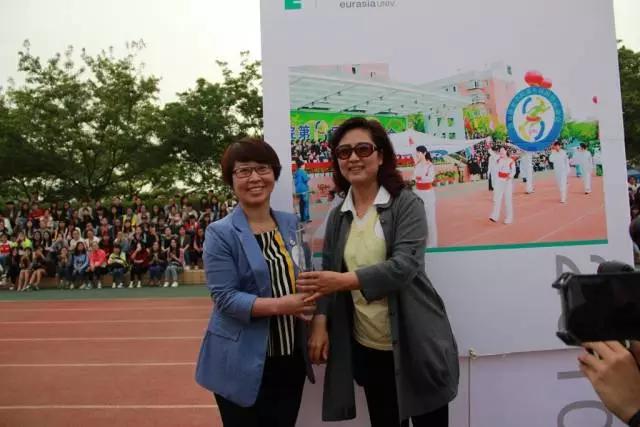 欧亚运动会开幕式啦啦操,大型无人机表演万人齐聚