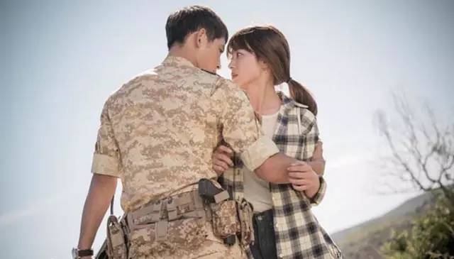 微博微信朋友圈差别太大,微信与facebook的区别