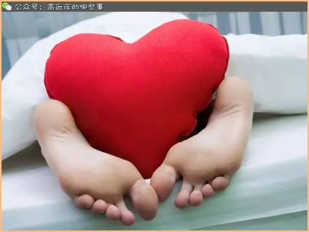 糖尿病足的预防重于治疗,预防糖尿病足穿什么鞋好