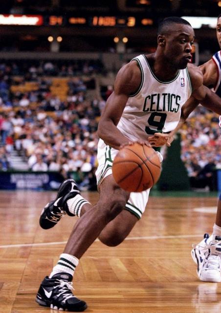 g-dragon权志龙专辑开箱,权志龙最新鞋款