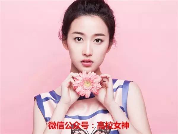 张雪迎十五年等待候鸟照片,十五年等待候鸟张雪迎孙怡