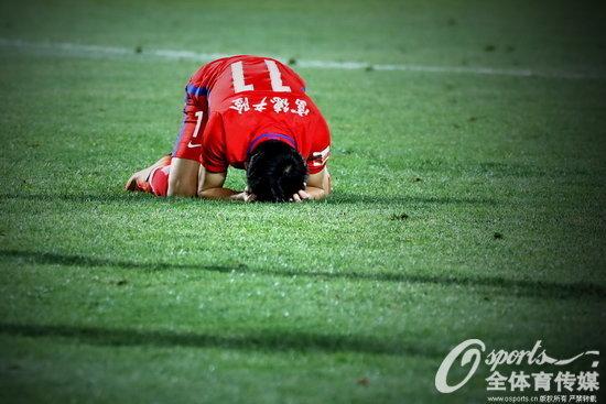 足球城中甲,足球重返主场