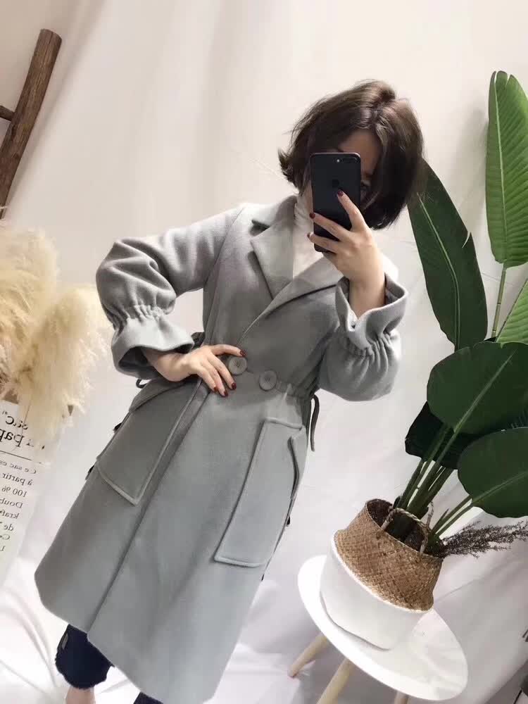 怎样挑选真正的纯羊毛大衣,如何保养羊毛大衣才能更耐穿