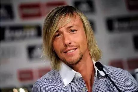 天下足球催泪完整版,天下足球十大催泪瞬间