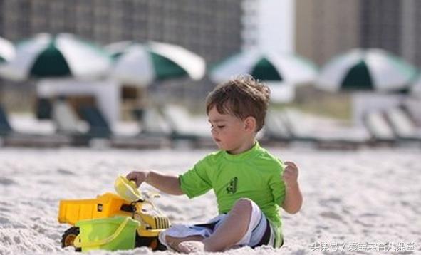 小孩去公园玩身上起红疙瘩怎么办,小孩去公园玩脸上起红疙瘩怎么办