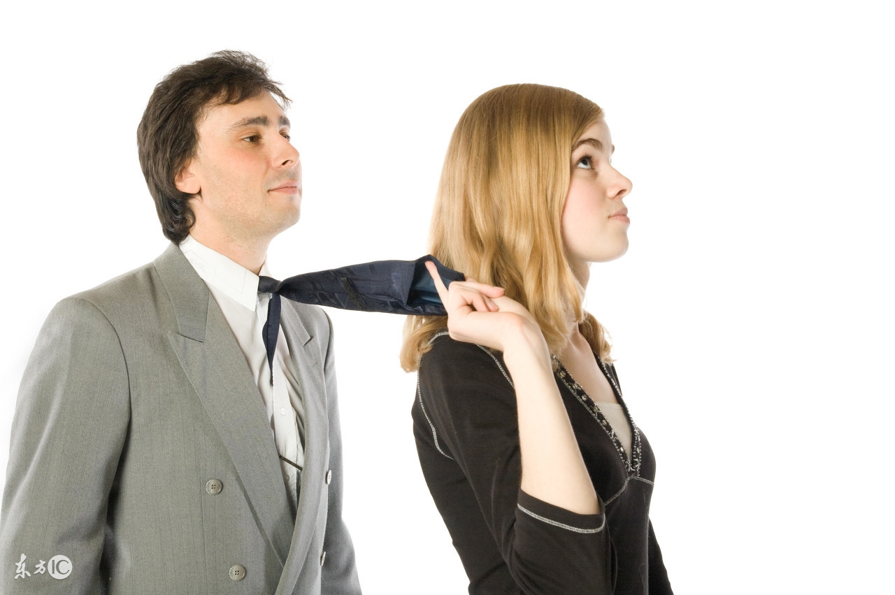 职场领导老是批评你怎么办,职场有人挖苦讽刺你该怎么办