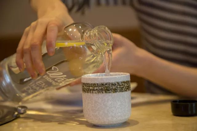 韩国广场南路韩料店,有家韩料店