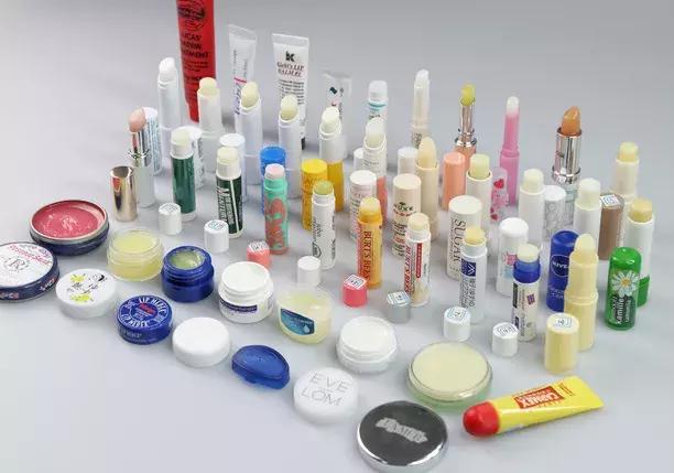 唇膏测评最新网站,好用不掉色唇膏测评