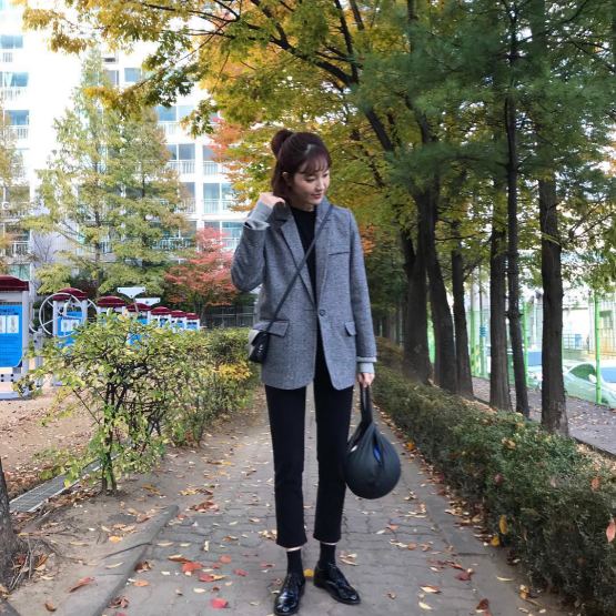 生活不止眼前的枸杞，还有90后老阿姨们包不住的脚踝