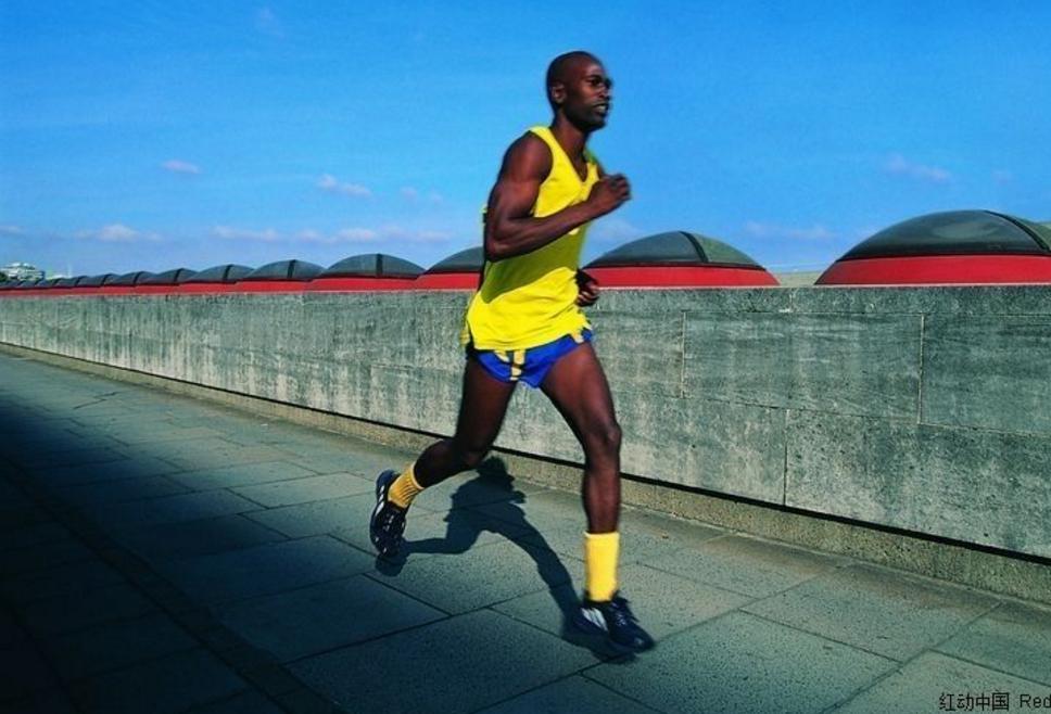 跑步压缩袜有什么用,跑步必备神器加压袜