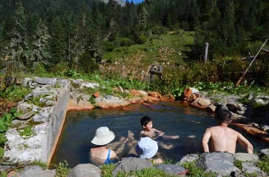史上最低成本约泡！四川这10家天然温泉，最低7块泡到爽！