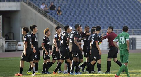 瓒冲潧鍗佸ぇ涓戦檵鐞冭。,榛戣壊涓诲満鐞冭。