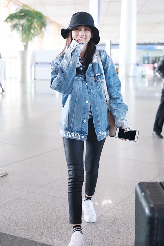 生活不止眼前的枸杞，还有90后老阿姨们包不住的脚踝