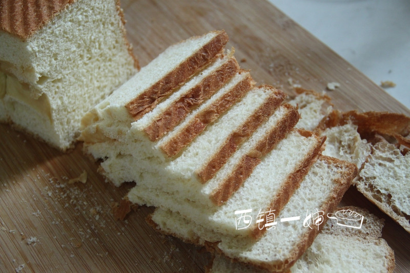 面包烤糊了不要扔这样处理还能吃,面包烤糊了不要扔